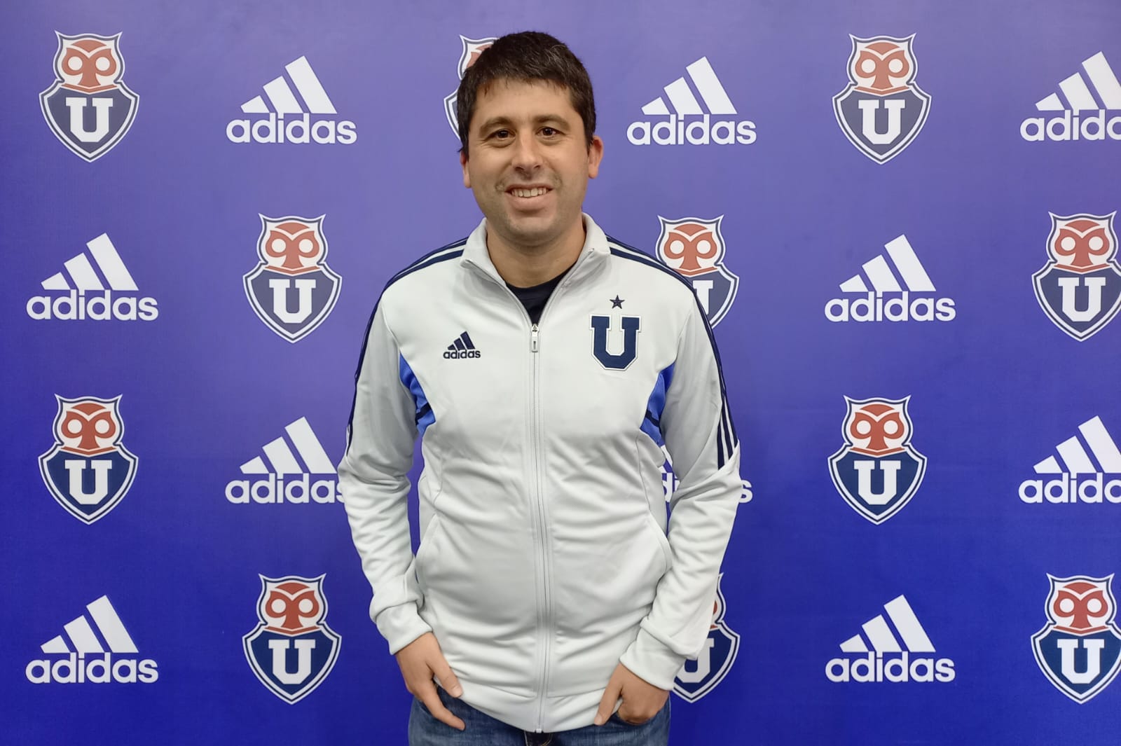 Gabriel Finkelstein Universidad de Chile